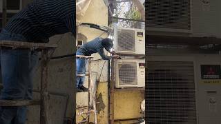 Mitsubishi outdoor service#viralvideo #airconditioner #youtubeshorts #mumbai #assam ￼