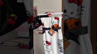 found the viral Halloween hello kitty blanket! 🥹 #hellokitty #halloween #marshalls #tjmaxx #sanrio