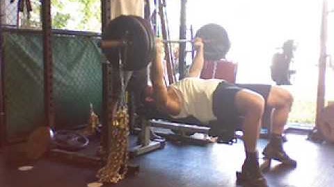 Benching with chains