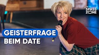 Schon mal ’n Geist gesehen? Shari Litt bei Olafs Klub