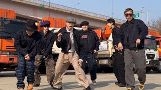 오늘 일과 마친 청년들의 취미랄까…?🤣