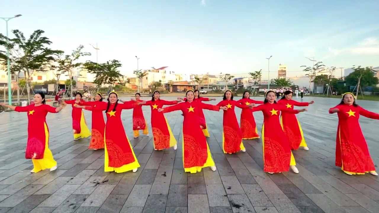 ĐỒNG DIỄN DÂN VŨ/ĐẾN VỚI CON NGƯỜI VIỆT NAM TÔI