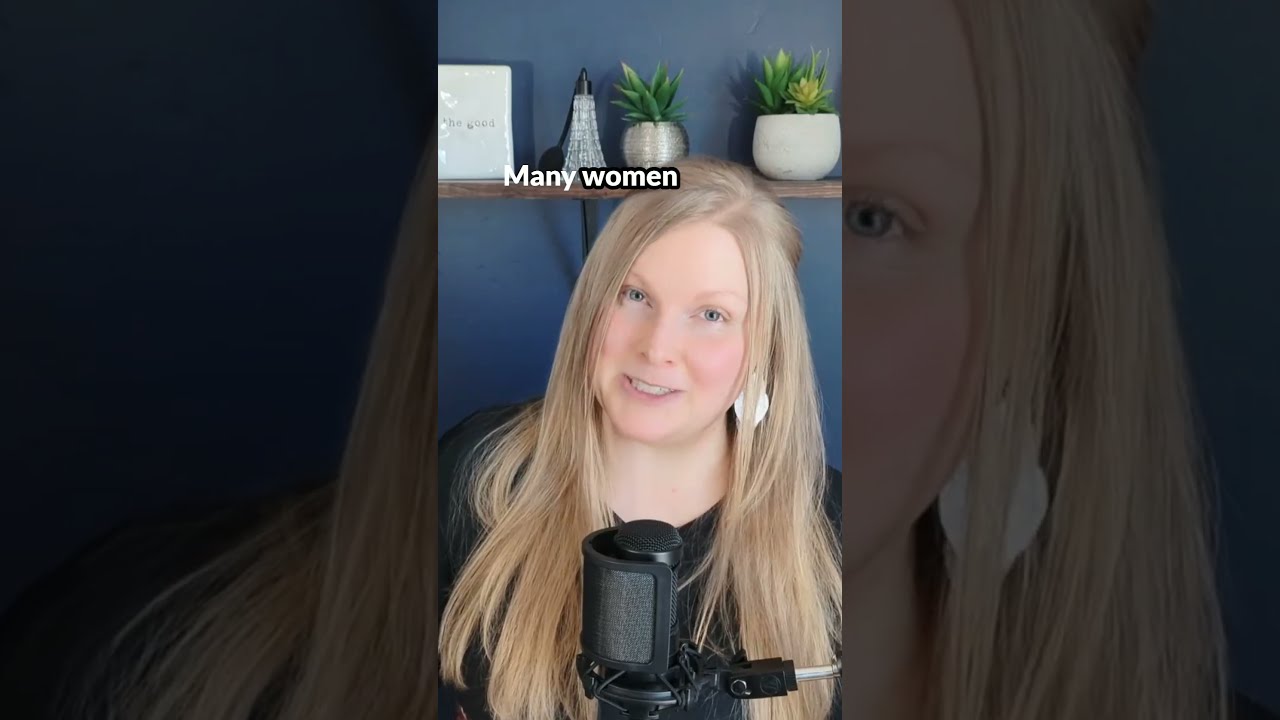 How Women Act Around Attractive Men Short Datingtips