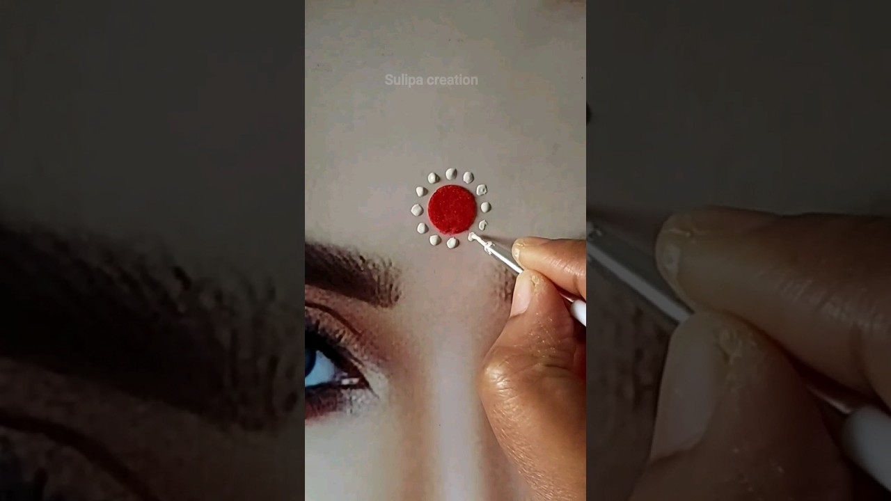 Simple bindi design 