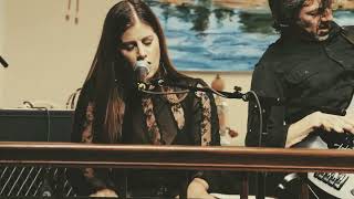 Katie Knipp – “Mud” (Live at Theater 5150)
