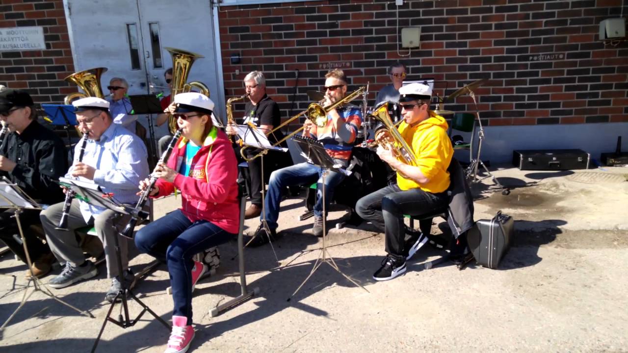 Vapputapahtuma Oulainen 2016