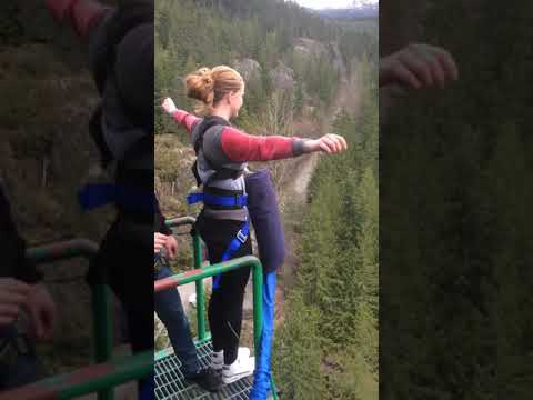 Video: Zipline ở Vancouver & Whistler, BC