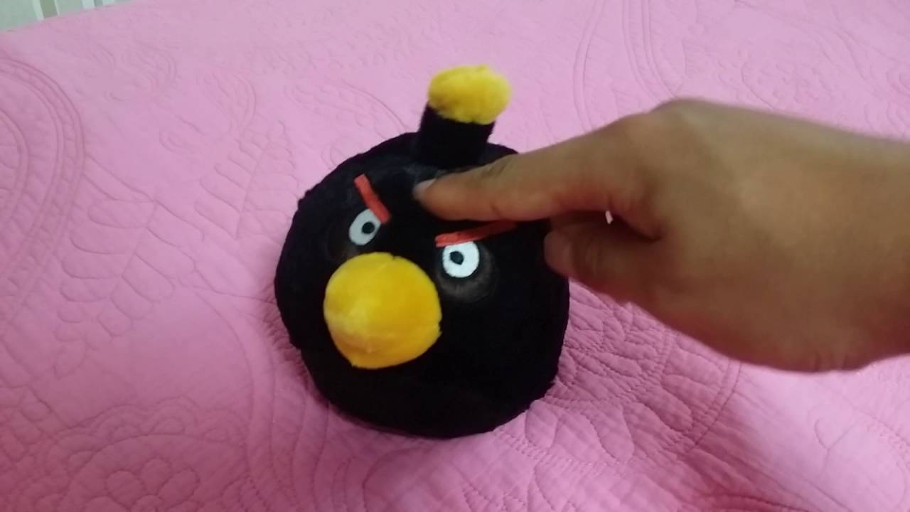 angry birds commonwelth toy 5 inch bomb black bird plush with for sound -  YouTube