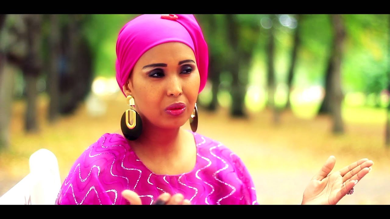 IDIL CADOW 2015 AABAHA UBADKEYGA  OFFICIAL VIDEO (DIRECTED BY BULQAAS STUDIO)