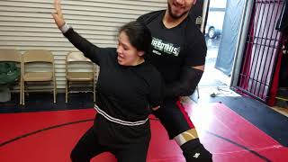 Beginners Jesse and Cheyenne go hold for hold