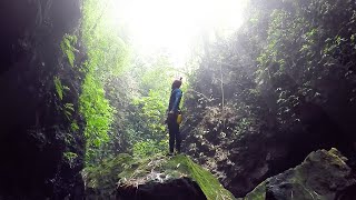 Canyoning in Bali /// Coldplay Super Bowl Song - Hymn for the Weekend - Feat. Beyonce (instrumental)
