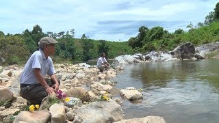 Khúc tưởng niệm bên dòng sông  ( Phim tài liệu  )