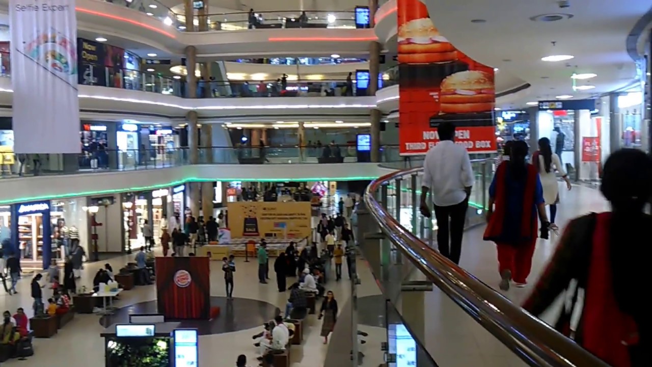 VR Mall SURAT - YouTube