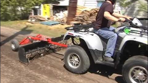 Rear Blade with Boxscraper Option