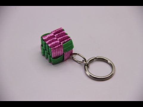 Fish wire keychain type 1 