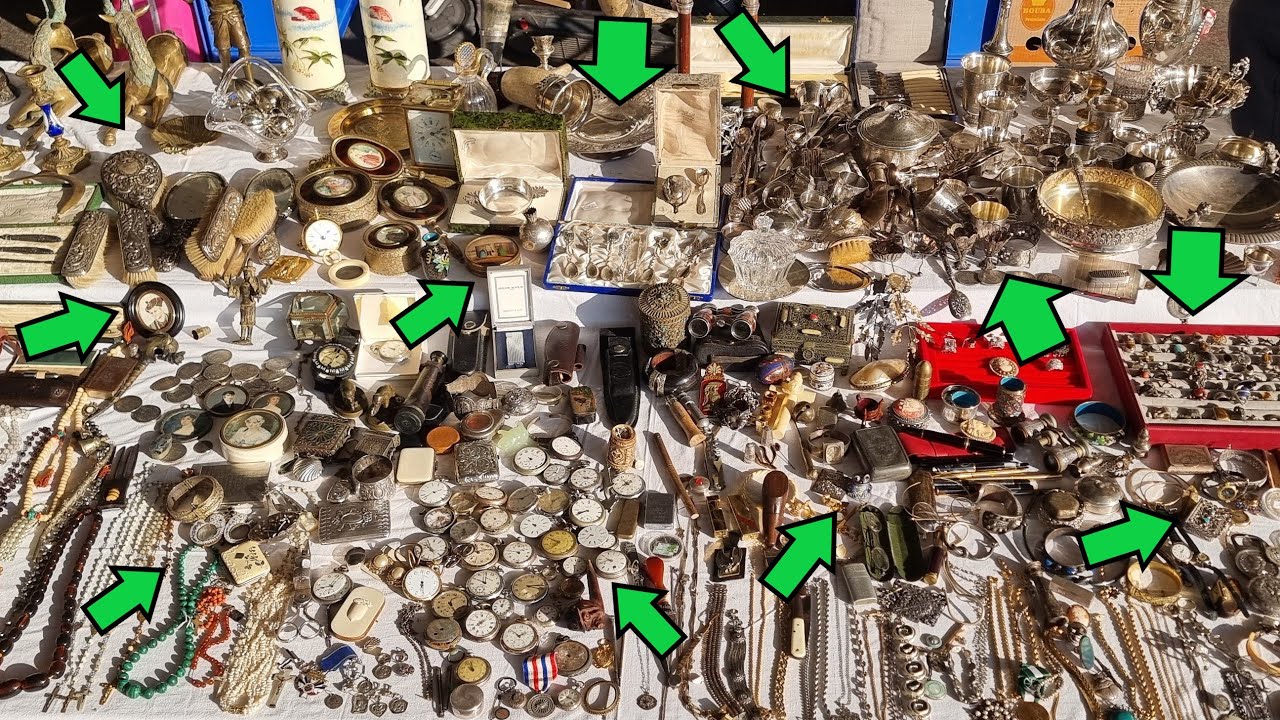 COMPRANDO TESOROS EN LOS ENCANTES 