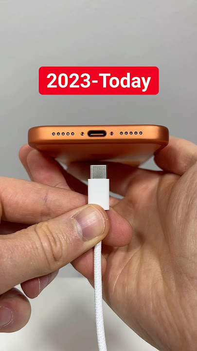 Download lagu Evolution of the Apple Charging Cable (Including iPhone 17 Pro)