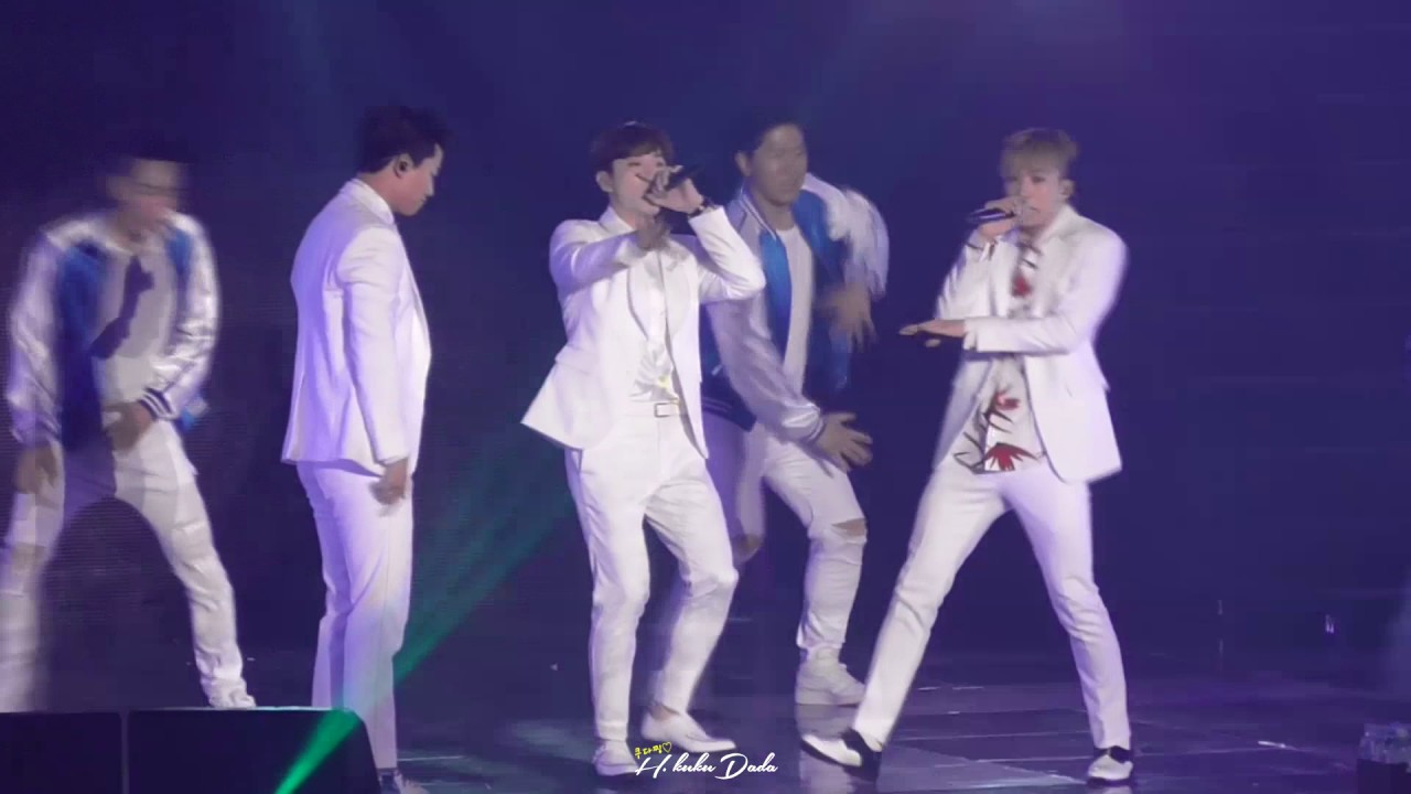 [FANCAM]  2017 2PM 6Nights CONCERT 『어때』 JUNHO Focus