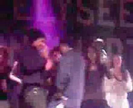 Omarion Concert Paris - Do it (girls) pt 5