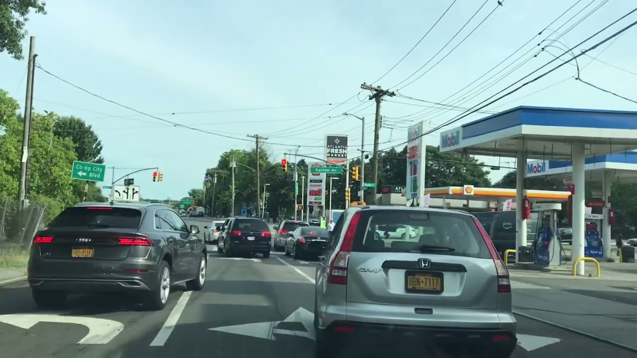 WWG NYC Bronx  Baychester drive around 2024-07-2