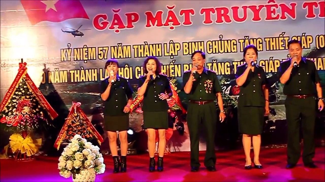 HÁT MÃI KHÚC QUÂN HÀNH : tốp ca Nam Nữ Đội văn nghệ Hội truyền thống BĐBP _ Tỉnh Thanh Hóa .