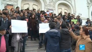 Tunisia: Third night of protests over economic hardship