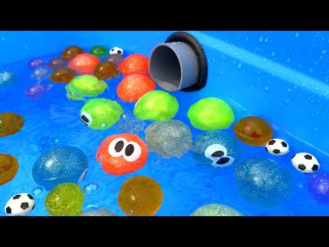 Water Marble Run ☆ Pool full of super balls