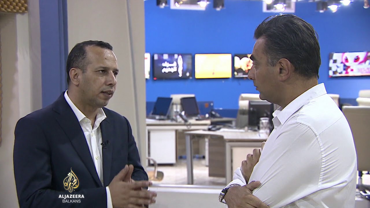 الحكومة العراقية تعتقل مئات المتظاهرين