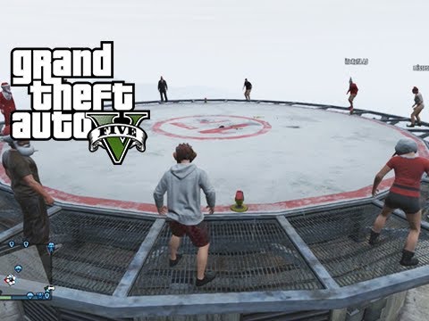 GTA 5 Online Parachute Fails, Big Rooftop Rumble and a Falcon Punch
