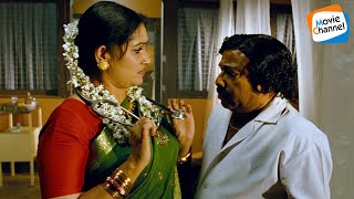 ഞൻ തരനളള പസ കട അവനമരട കയയനന വങങകക Thesni Khan Malayalam Movie Scene