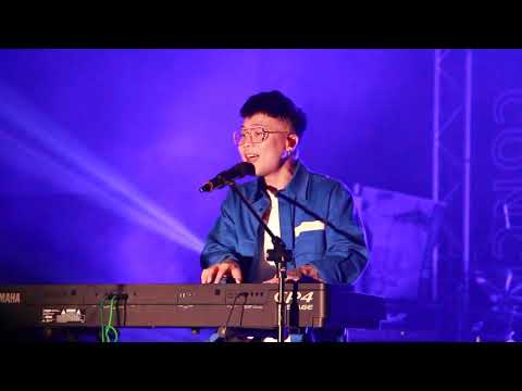 (YOLO校園演唱會)蕭秉治-愛過你多久就有多痛-3