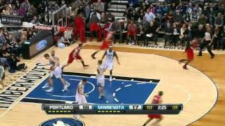 Victor Claver Dunks On Greg Stiemsma!!! Details