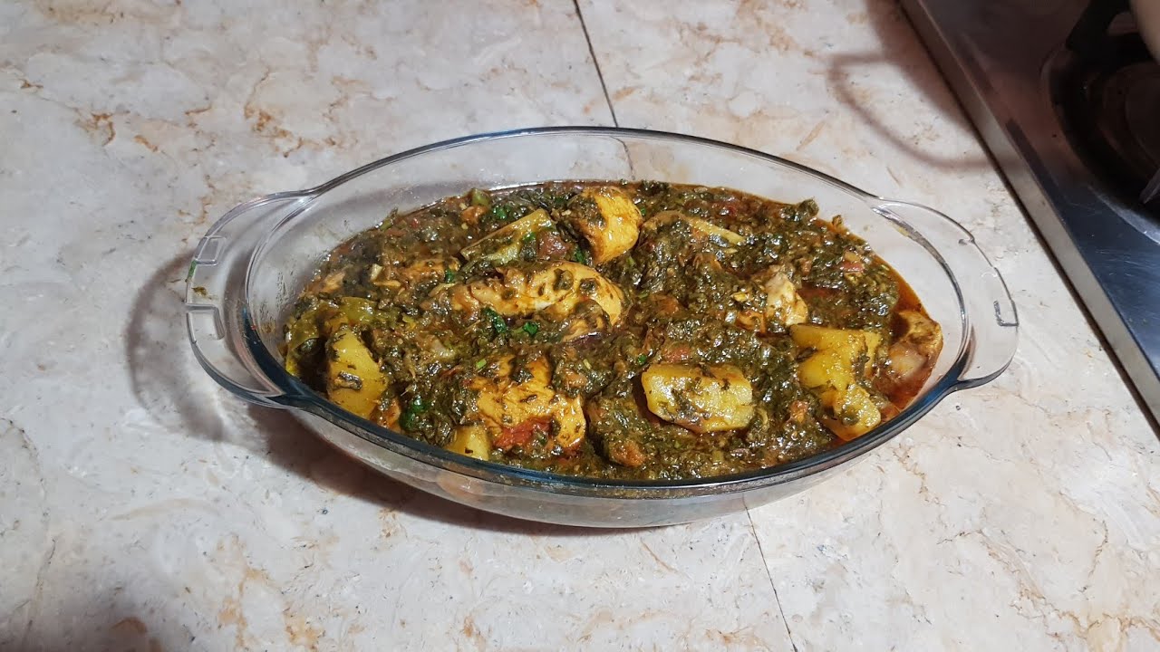 Aloo palak chicken recipe Hindi/Urdu YouTube