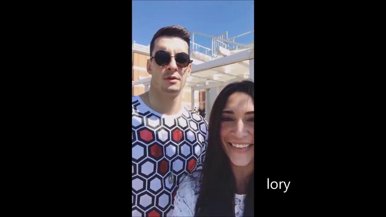 Sonia Lorenzini e Emanuele Mauti una domenica al mare