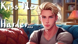 [M4F] Your Roommate Is Really Into You [Friends to Lovers] [Confession] [Making Out] [Spicy]