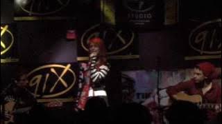 Paramore X-Session - Crush Crush Crush