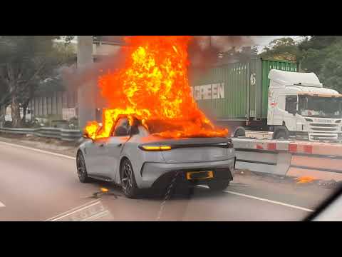 BYD Seal спалахнула в Гонконгу: причиною став зовнішній зарядник, а не несправність автомобіля