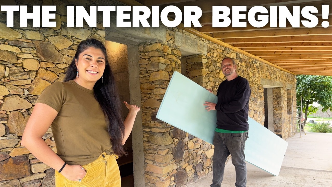 Переезжаем ВНУТРЬ! Ремонтируем заброшенный каменный дом.