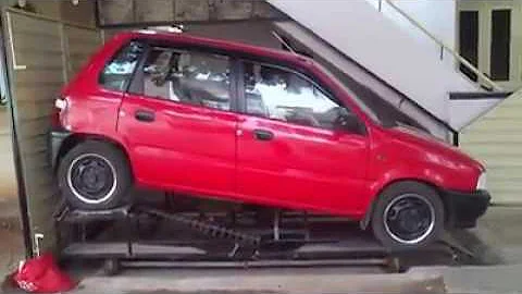 Tight Parking Space 2016 08 12 VIDEO