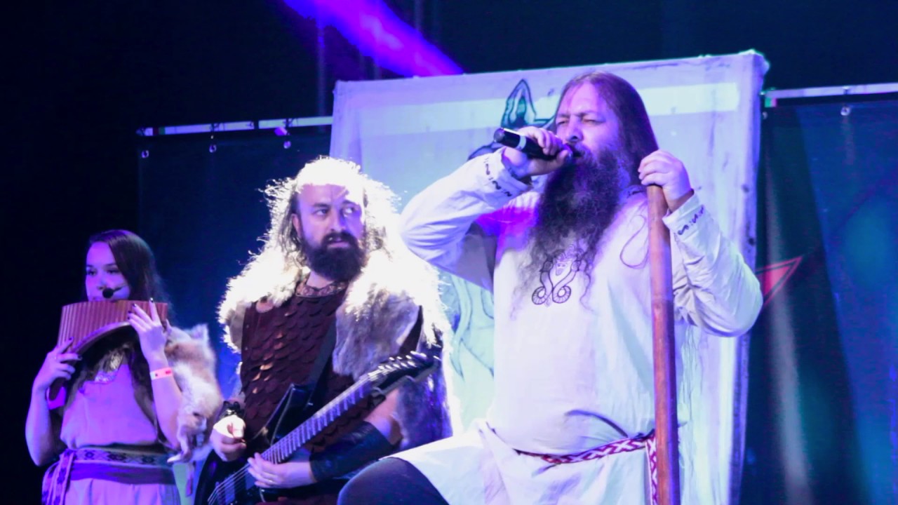 GOD · THE BARBARIAN HORDE/ Frunzilita Dorului