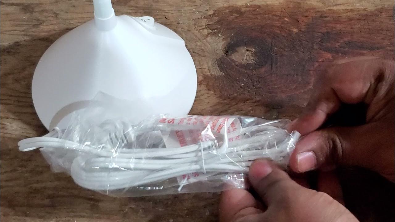 DOLLAR TREESUNBEAM LED Desk Lamp No Bulbs to Replace300 Lumens