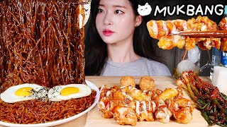 ASMR * SPICY FIRE CHICKEN BLACK BEAN NOODLES RAMYUN (BULDAK GETTI)🔥 FRIED CHICKEN & KIMCHI🇰🇷 MUKBANG