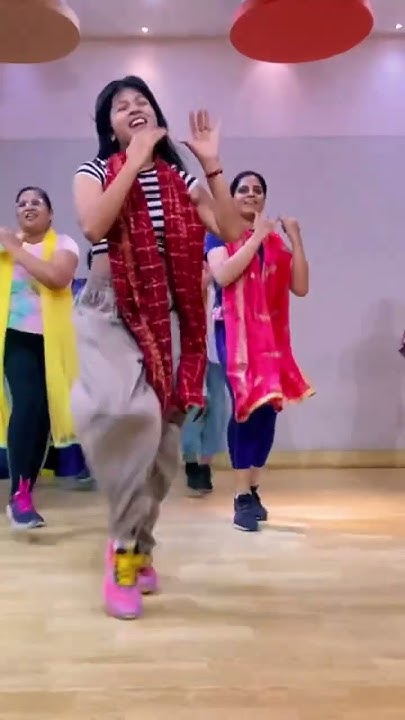 holi song road pe aja chore mode pe aja