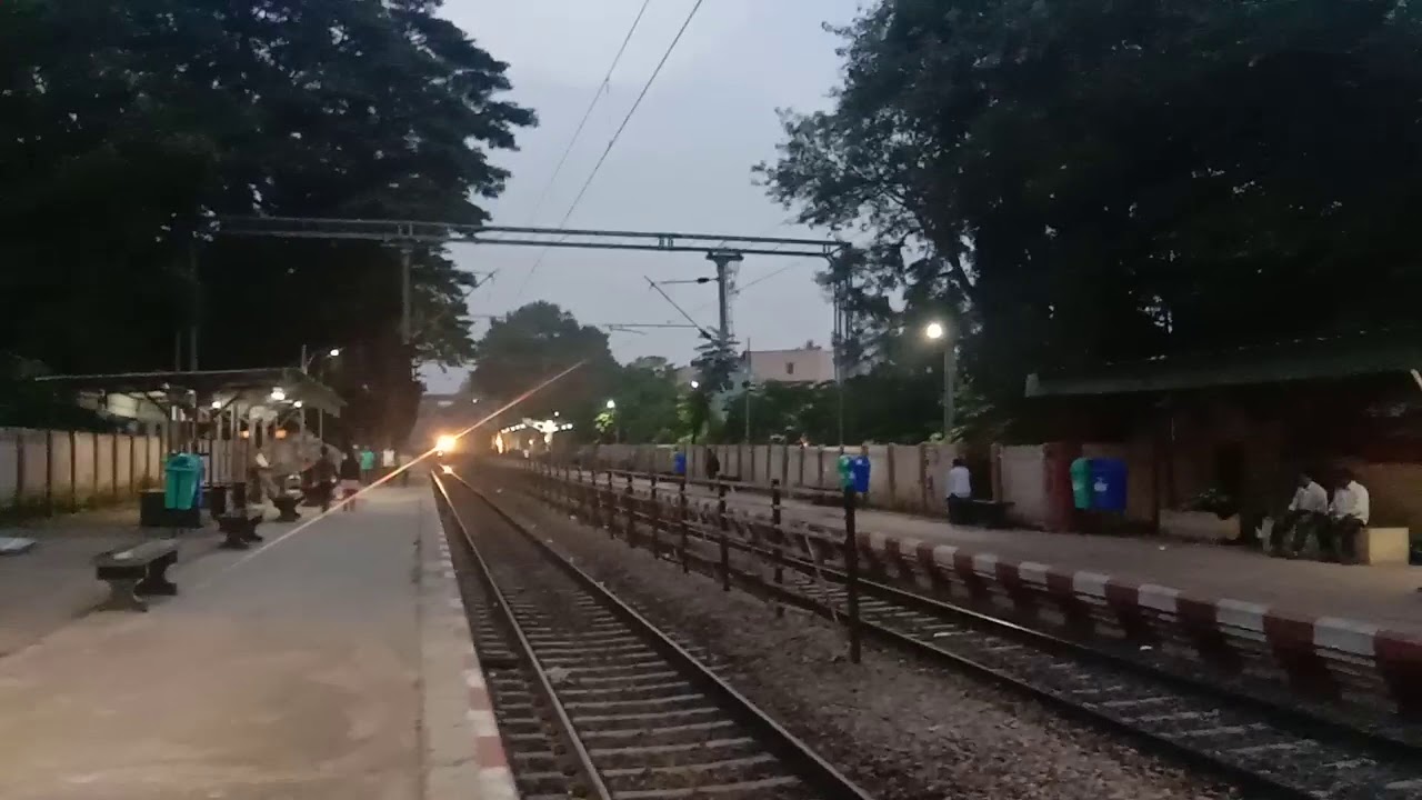 Kjm WDP4 20043 Departed with LHF Mode Hauling 12079