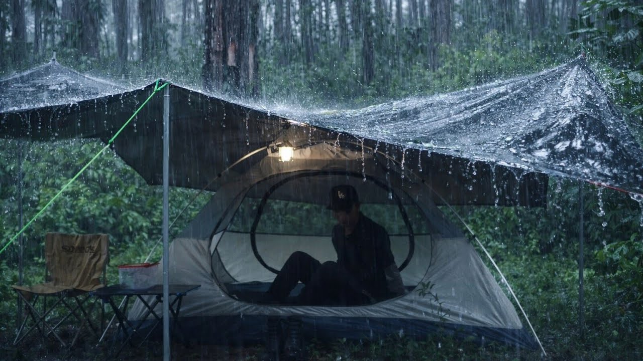 WOW😮 VERY SCARY DOWNPOUR ‼️ EXTREME CAMPING IN HEAVY RAIN WITH THUNDERSTORM ⛈️