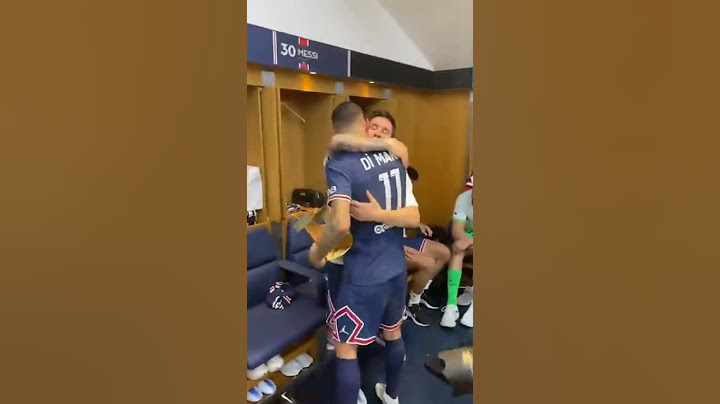 Lionel Messi saying Goodbye to Angel Di Maria #messi #dimaria #shorts