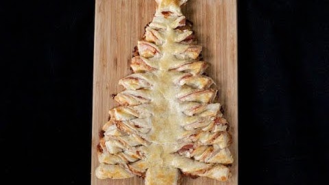 Christmas Tree with Ham & Cheese - Only 5 ingredients and 5-10 minutes to put it together!