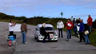 rallye alto pas 2010 copiloto sentado en el motor