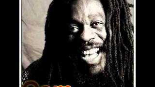 Video thumbnail of "Dennis Brown - Rocking Time [Best Quality]"