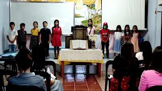 Video thumbnail of "Ibinigay Ni Kristo Ang Sarili Niya | Children's Choir | SLBC"
